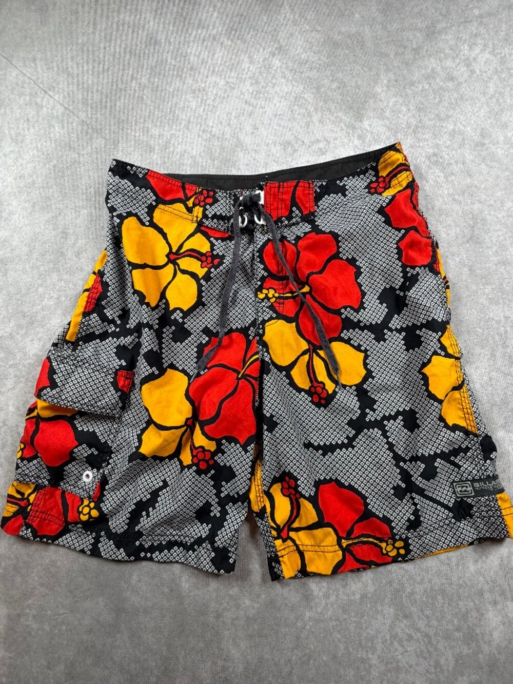 Billabong Mens Size 34 Board Shorts Black Hibiscus Floral Surf Swim Trunks